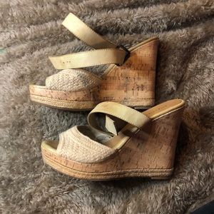Summer wedges